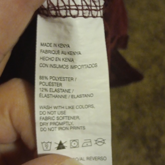 Izod Men's Polo Shirt - Picture 7 of 9